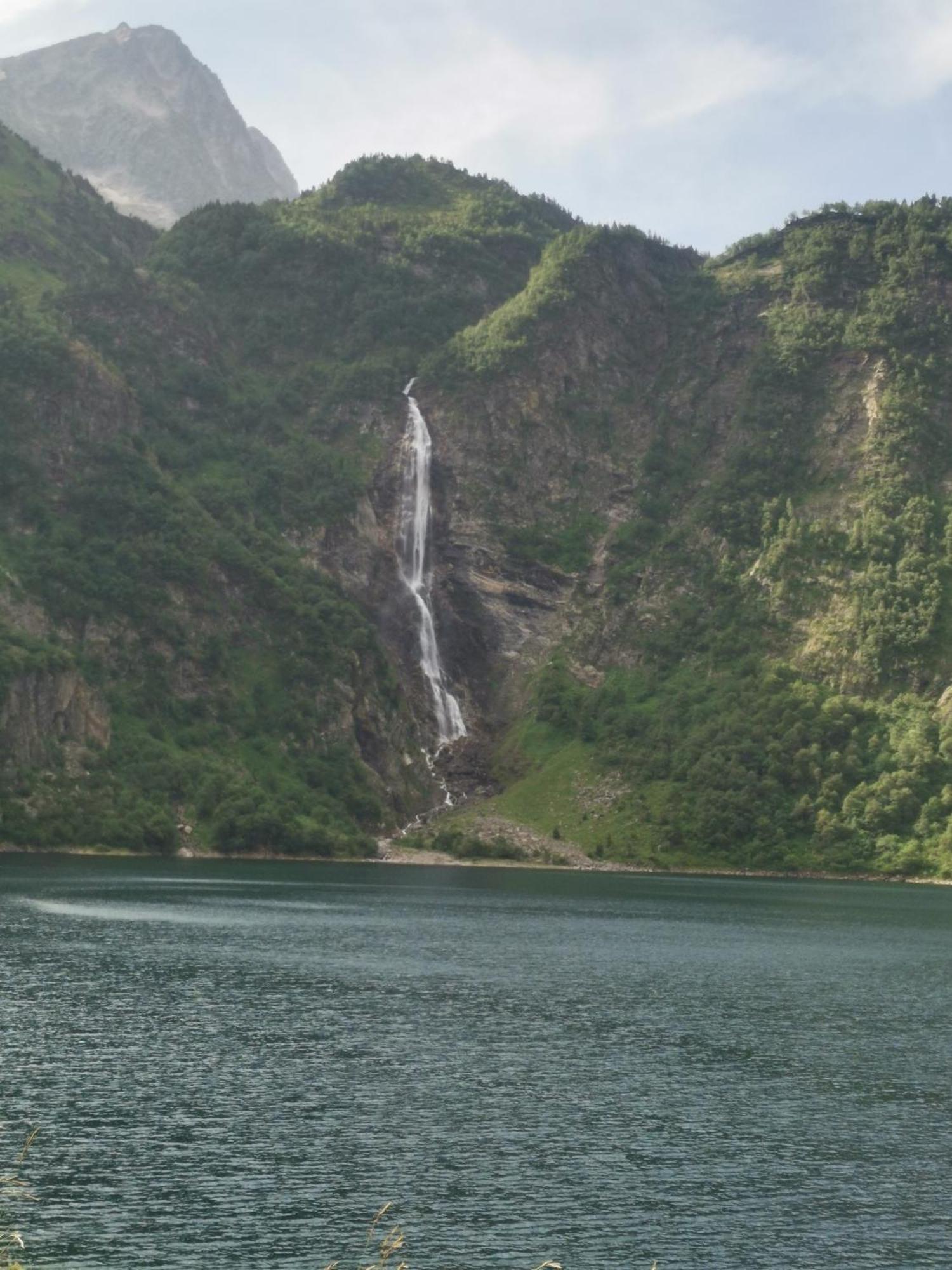 Maison 13 Pers A 10Mn De Luchon Cazaux-Layrisse ภายนอก รูปภาพ